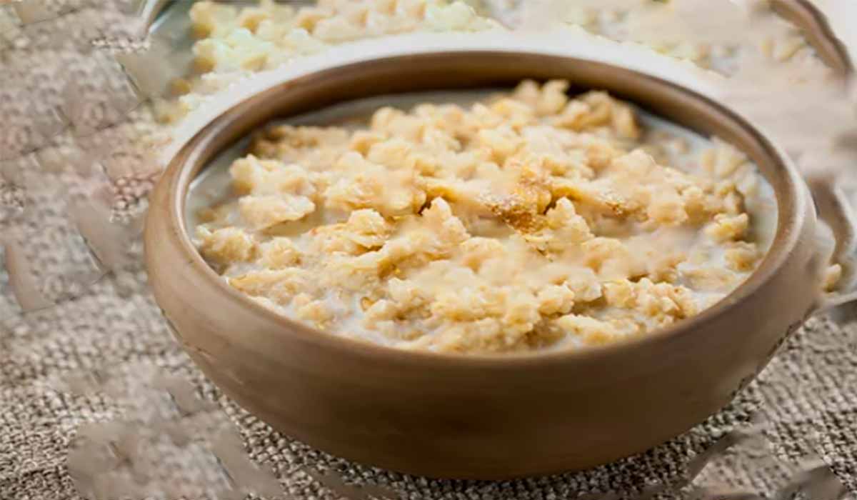 Mingau de aveia Dukan com canela para dietas
