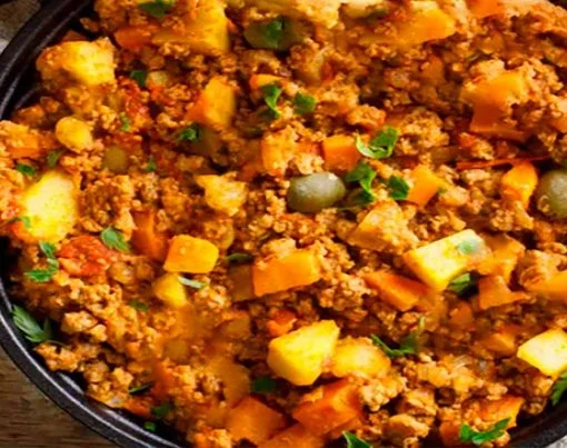 Receita-de-Carne-Moida-Fitness-com-legumes-low-carb-para-dietas