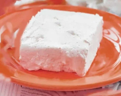 Como-fazer-queijo-de-kefir-de-leite-para-dietas