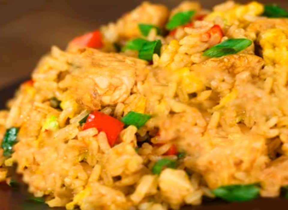 Arroz-de-frango-para-dietas