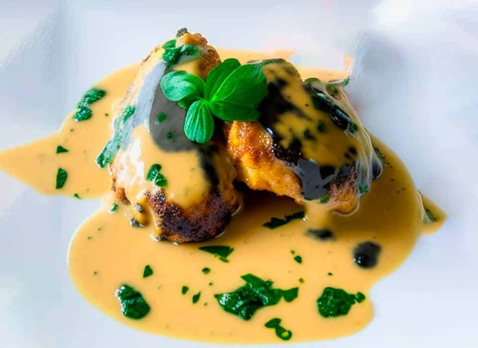 File-de-frango-fitness-com-molho-de-acafrao