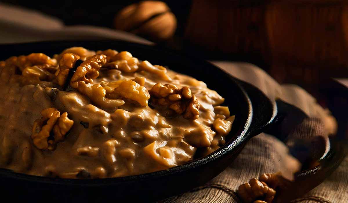 Como fazer receita de estrogonofe de nozes. Receita fitness de sobremesa de strogonoff de nozes para dietas.