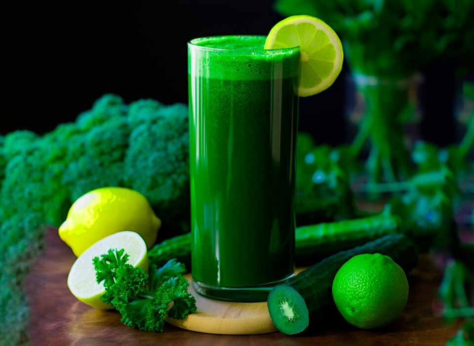 receita-de-suco-rico-em-ferro-para-dietas-e-dar-energia