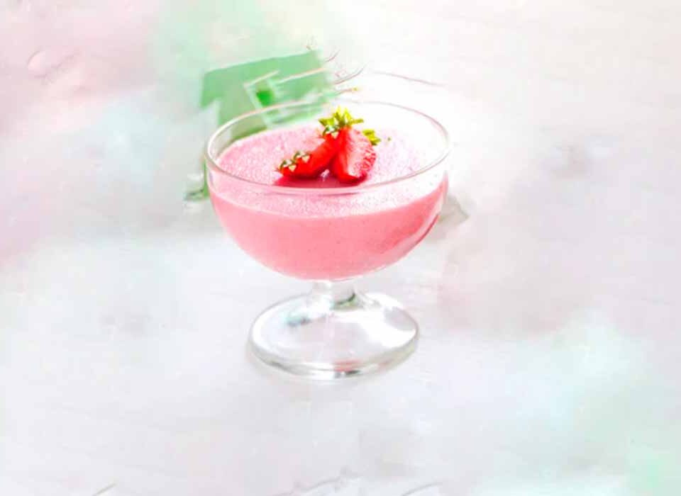 Receita-de-mousse-de-morango-fit